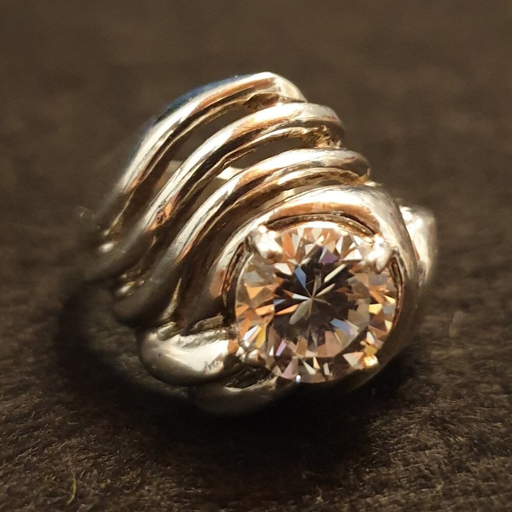 Bold Vintage Sterling Silver Cubic Zirconia Statement Ring – Size 7